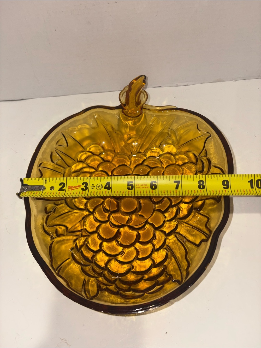 Vintage Indiana Glass Grape Cluster Serving Bowl - Picture 4 of 5